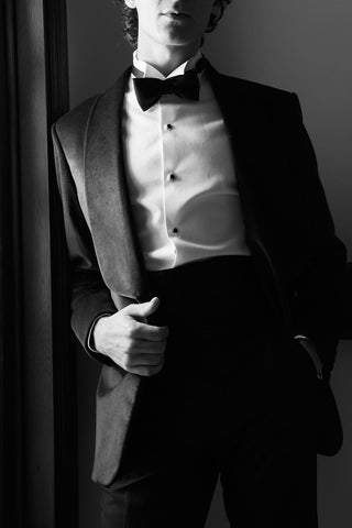Is there a difference between a Tuxedo, Dinner Jacket and Dinner Suit?